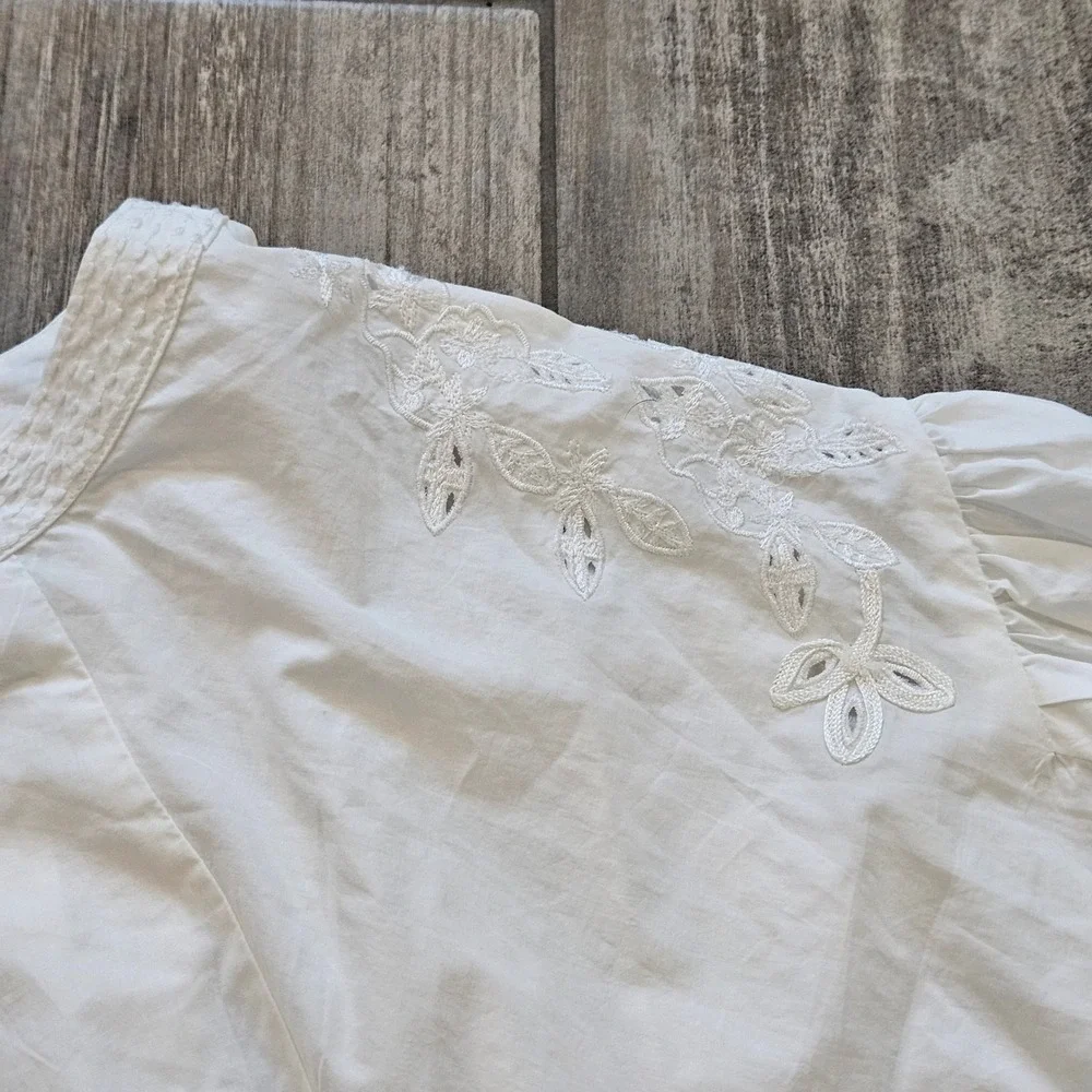 Free People Wishing Well Blouse Size L White NEW Eyelet Embroidered Balloon